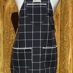 Black and White Apron With Pockets